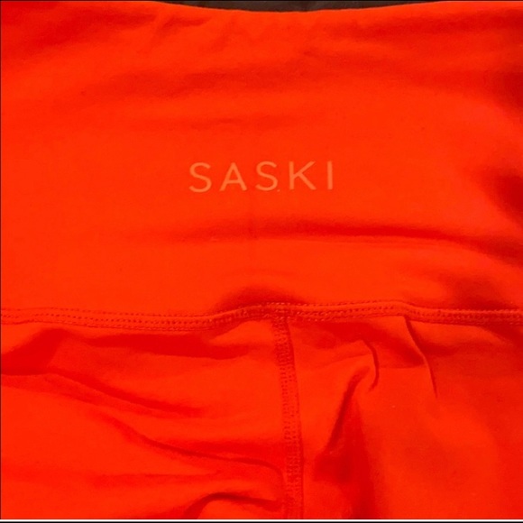 SASKI Collection High Waisted Leggings - Picture 5 of 5